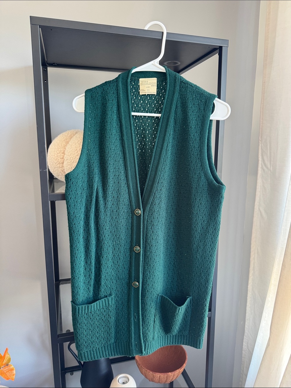 128. Sleeveless Knit Button-Front Vest in Deep Green